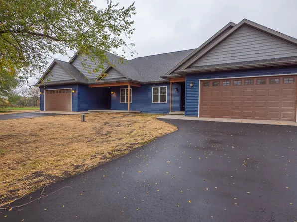 1052 E Taplin Dr, Wautoma, WI 54982
