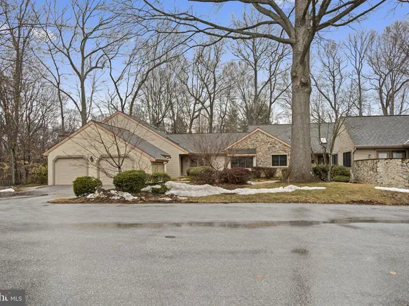 621 Glenwood Ln, West Chester, PA 19380