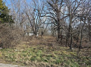 2132 Splitlog Rd, Goodman, MO 64843