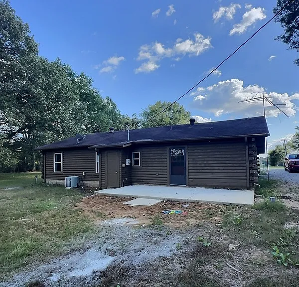 2430 Raleigh Lagrange Dr — Photo 24