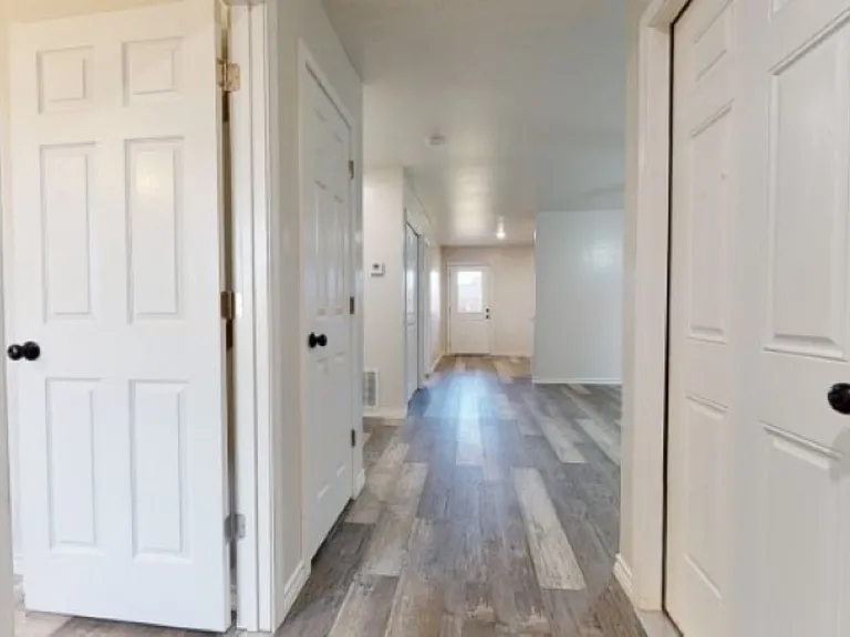 415 W James St #1 — Photo 3