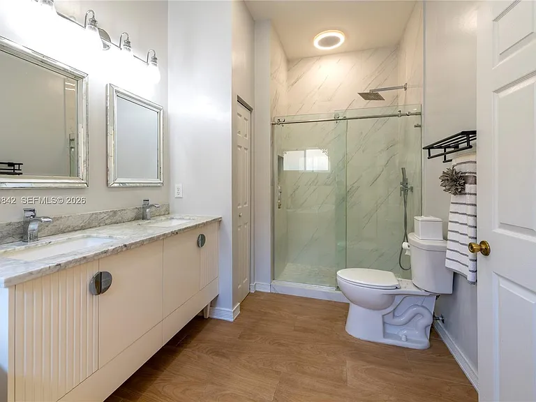 3073 SW 140th Ave — Photo 17