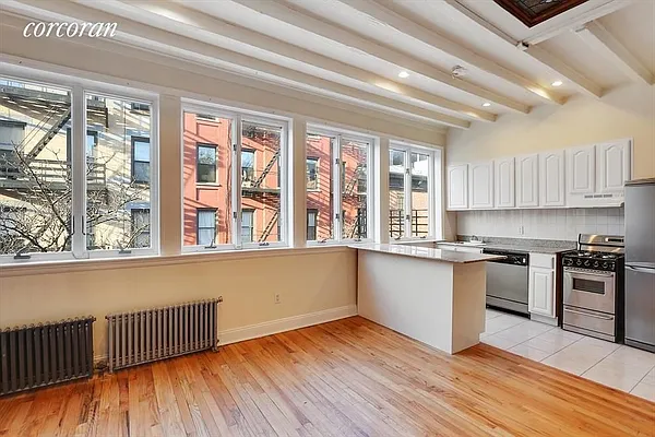 Rented by Corcoran | media 22