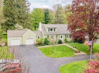 4508 Nine Mile Point Rd, Fairport, NY 14450