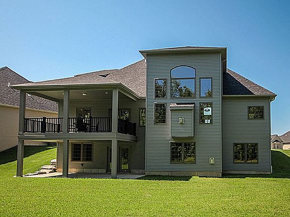 5th image of 9716 Garden Walk