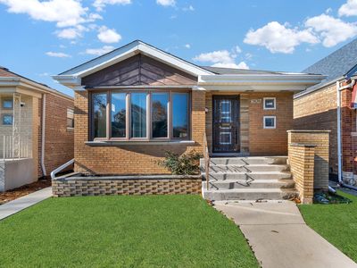 5630 S Melvina Ave, Chicago, IL, 60638