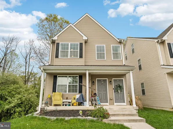 101 Dogwood St Unit A2, Bally, PA 19503