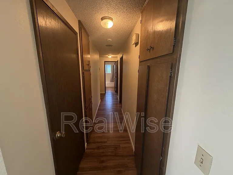 1229 NW Highland Ave #B — Photo 10