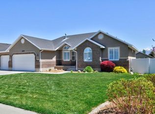 11579 S Keystone Dr, South Jordan, UT 84009