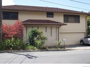 2911 Kaamalio Dr, Honolulu, HI 96822