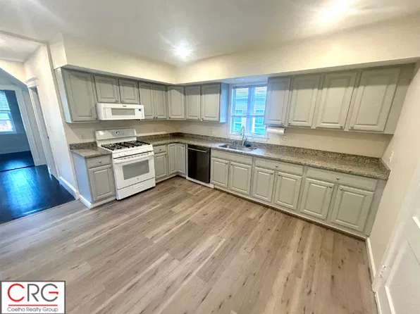 39 Billings Ave #2, Medford, MA 02155