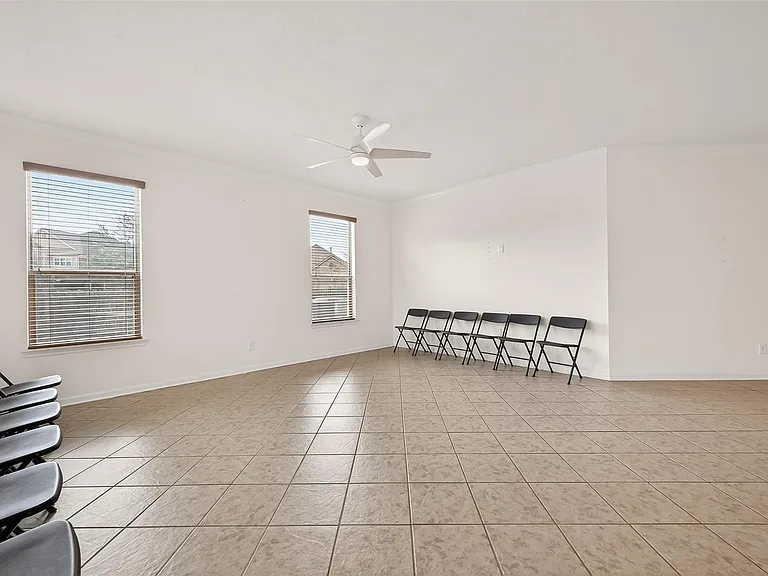 11006 Jacob Crossing Dr — Photo 4