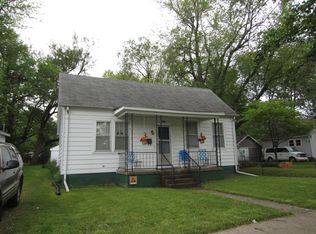 2227 S 13th St, Springfield, IL 62703