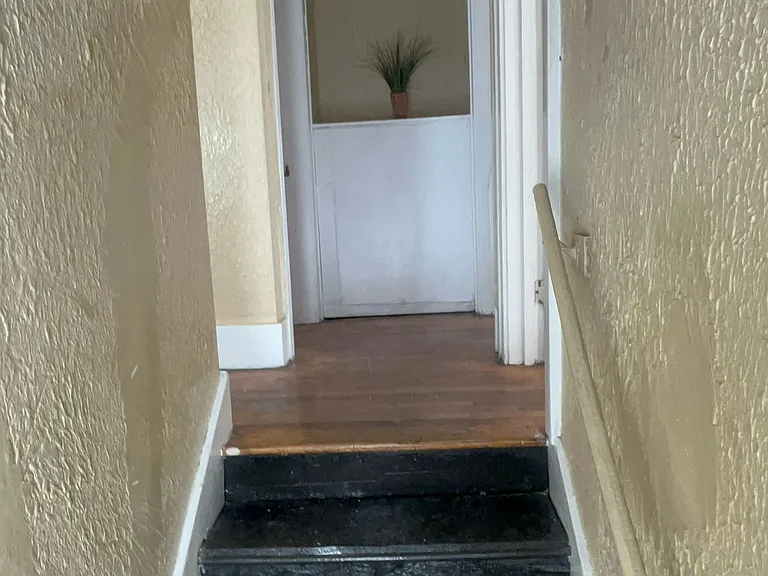 17673 Westbrook St — Photo 19