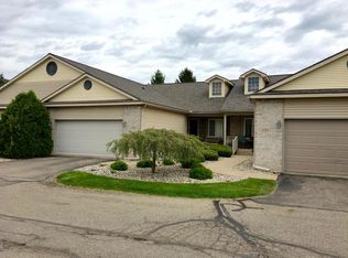 1713 Willow Creek Dr, Lansing, MI 48917