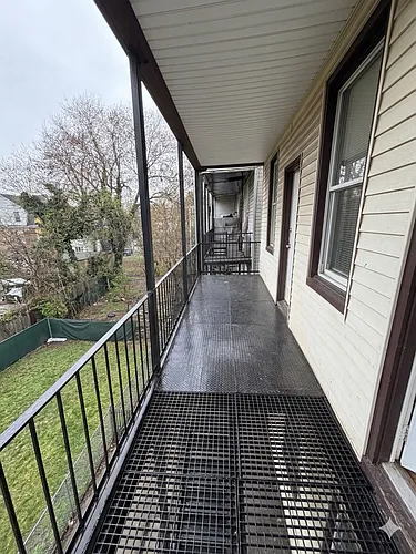 154 Taylor St Photo 1