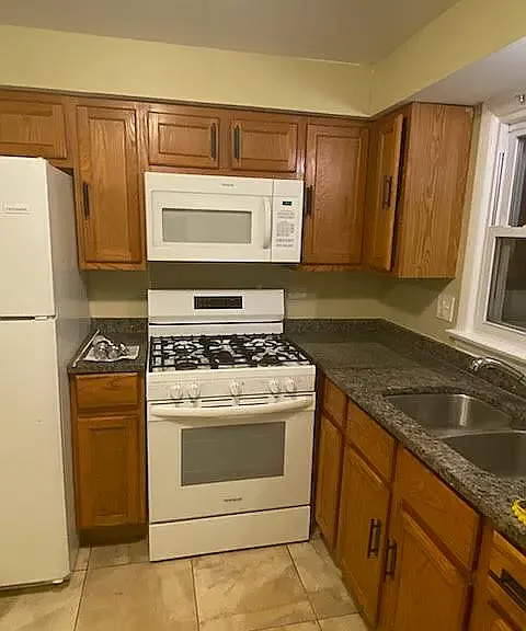 14022 S Atlantic Ave #3B — Photo 5