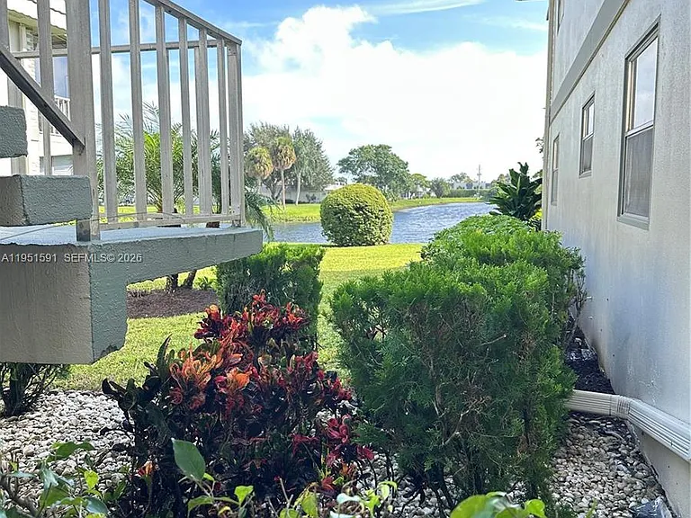 58 Monaco Ct #58-B — Photo 18