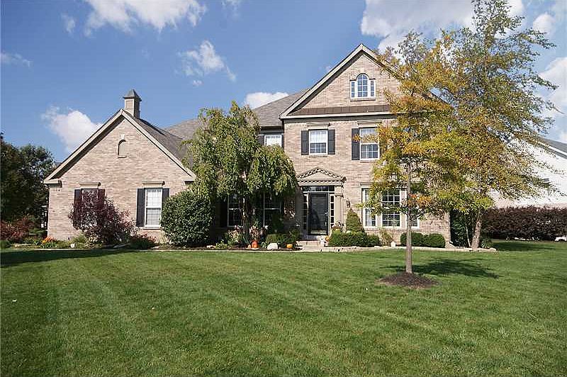 1st image of 10605 Saddlestone Dr
