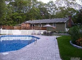 187 Overlook Dr, Wading River, NY 11792