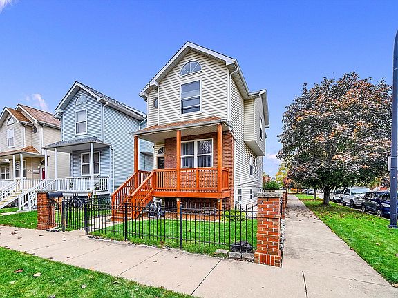 4th image of 3228 S 50th Ave