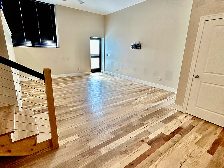 1639 Alameda Ave #105 — Photo 2