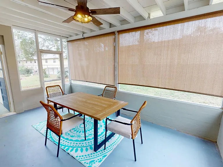 328 Slayton Ave — Photo 12
