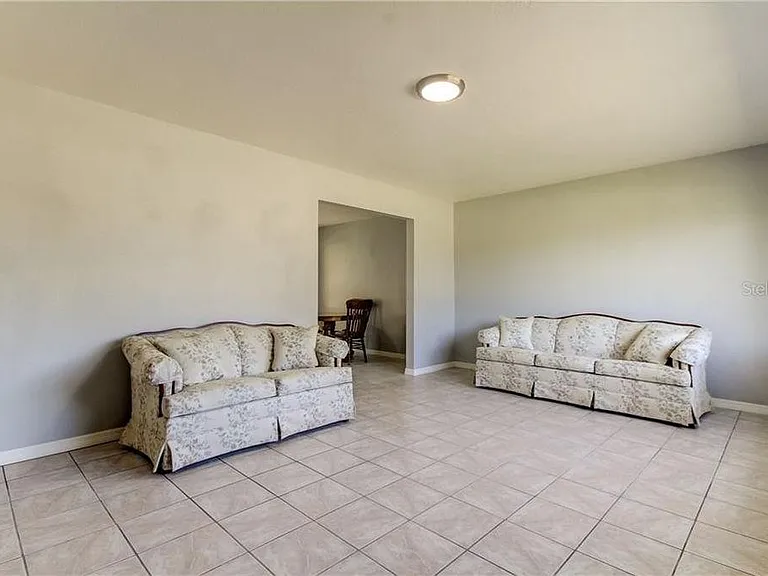 401 S Orion Ave — Photo 12
