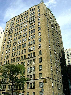 Sold by Corcoran | media 21