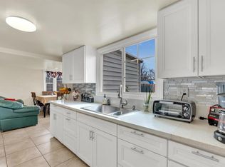 252 E 2nd St, San Jacinto, CA 92583