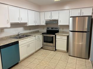 7305 SW 42nd Pl #B, Gainesville, FL 32608