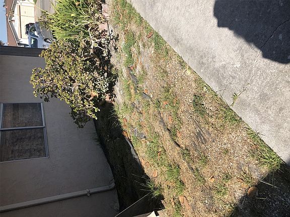 4th image of 4120 Potrero Ave