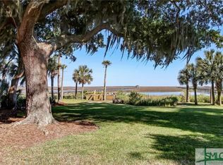 1710 Walthour Rd, Savannah, GA 31410