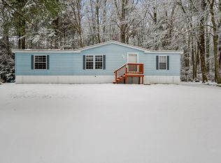 24 Roland Dr, Allenstown, NH 03275