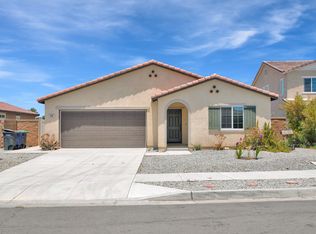 260 Brittania Rd, Hemet, CA 92543