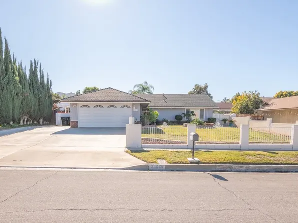 22579 Raven Way, Colton, CA 92313
