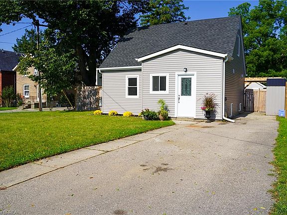 2nd image of 4 John St