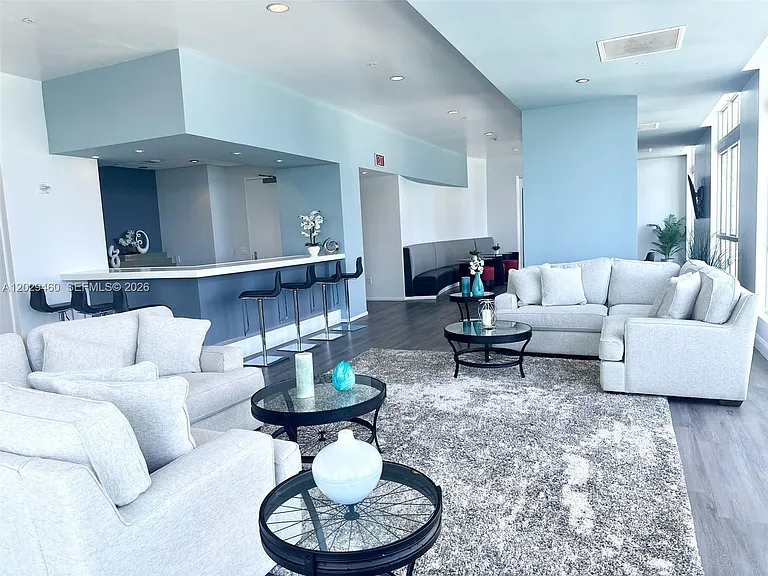 300 S Biscayne Blvd #T-3702 — Photo 44