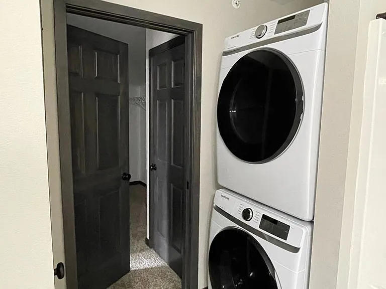 1123-1145 E Prairie Ln #1167 — Photo 10