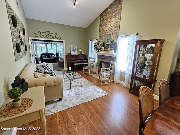 5th image of 270 Lake In The Woods Dr #2-111