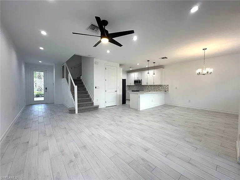 7509 Carnegie Way — Photo 7