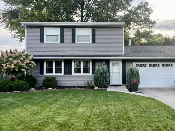 5212 Planet Ave, Toledo, OH 43623