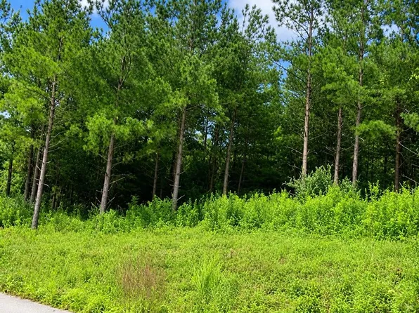 5 Cedar Hts #Phase 7, Pikeville, KY 41501
