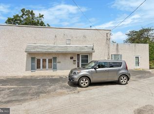 755 E 4th St, Bridgeport, PA 19405