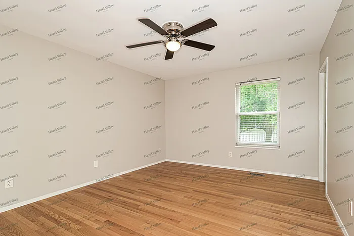 734 Bull Valley Dr — Photo 8