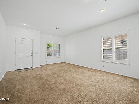 5th image of 44344 W KNAUSS Drive
