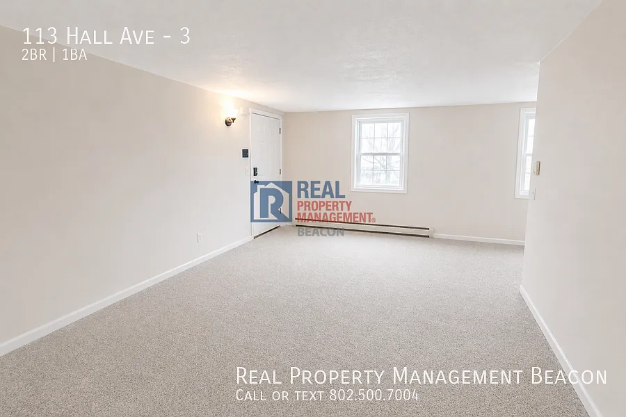 Building Photo - 113 Hall Ave #3