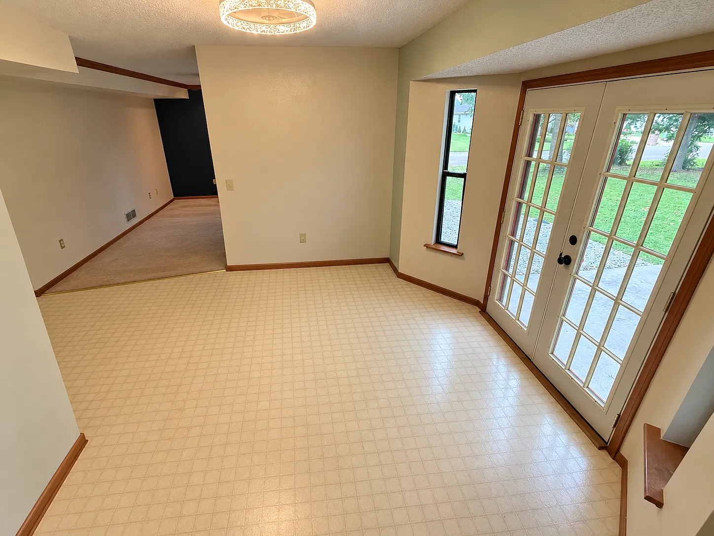Mascoutah House — Photo 2