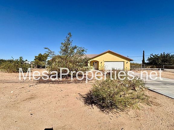 4th image of 16458 Mesa St