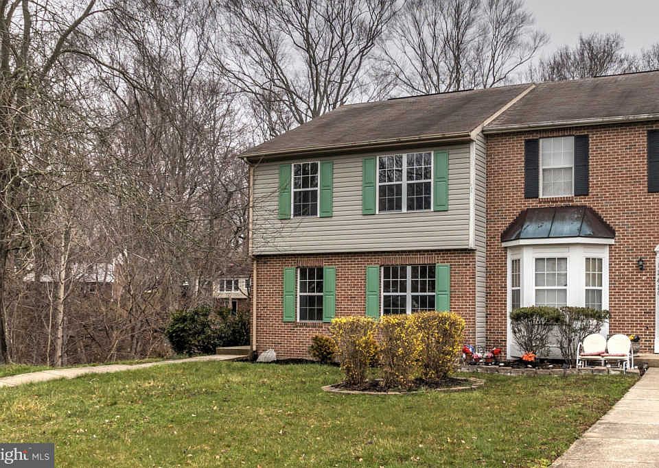 1st image of 12824 Carousel Ct